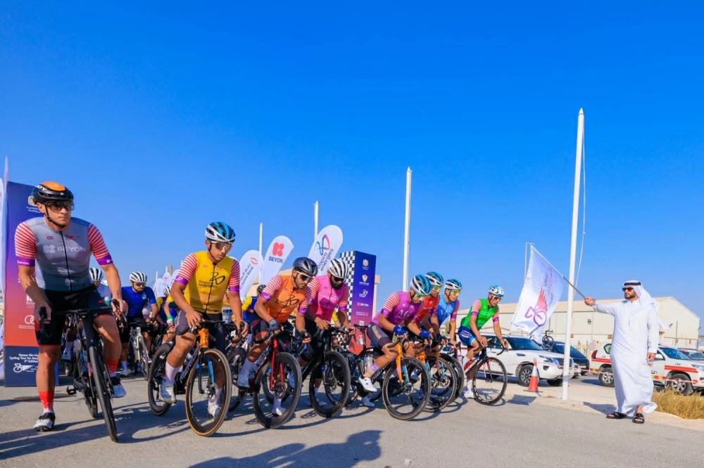 منافسة مثيرة في المرحلة الثانية من طواف ناصر بن حمد للدراجات الهوائية