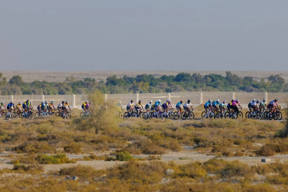 منافسة مثيرة في المرحلة الثانية من طواف ناصر بن حمد للدراجات الهوائية