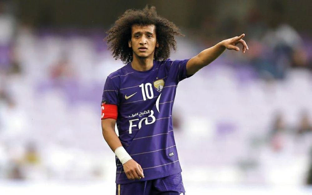 &laquo;عموري&raquo; يسدل الستار على مسيرة كروية ملهمة وإرث خالد في تاريخ الكرة الخليجية