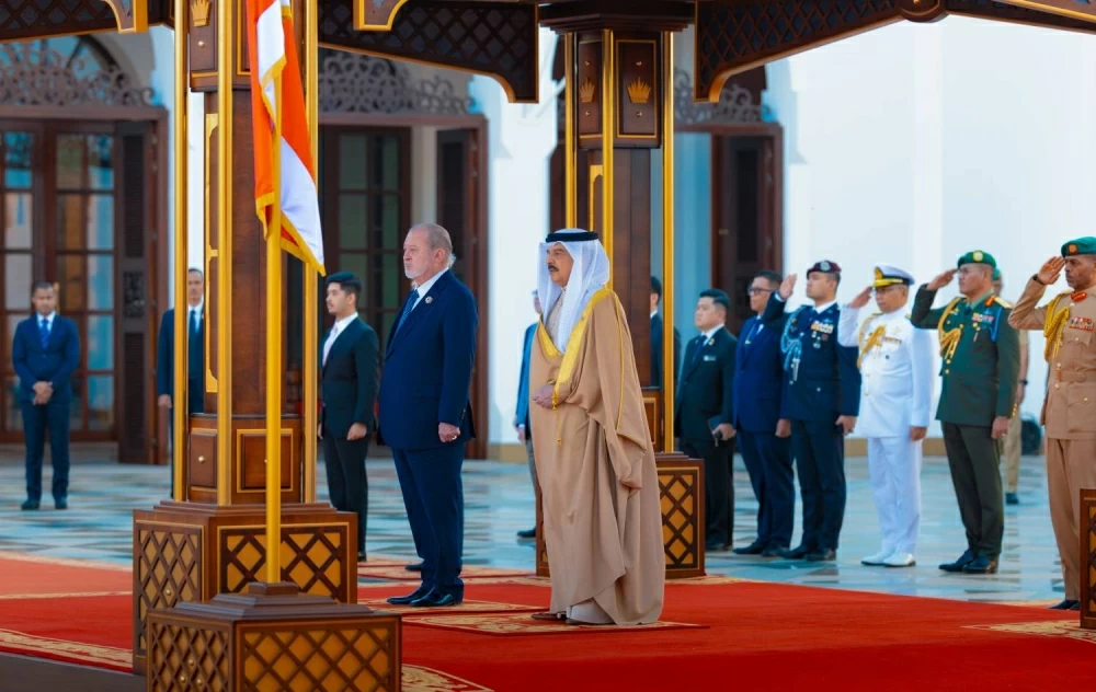 جلالة الملك يعقد اجتماعاً مع ملك مملكة ماليزيا