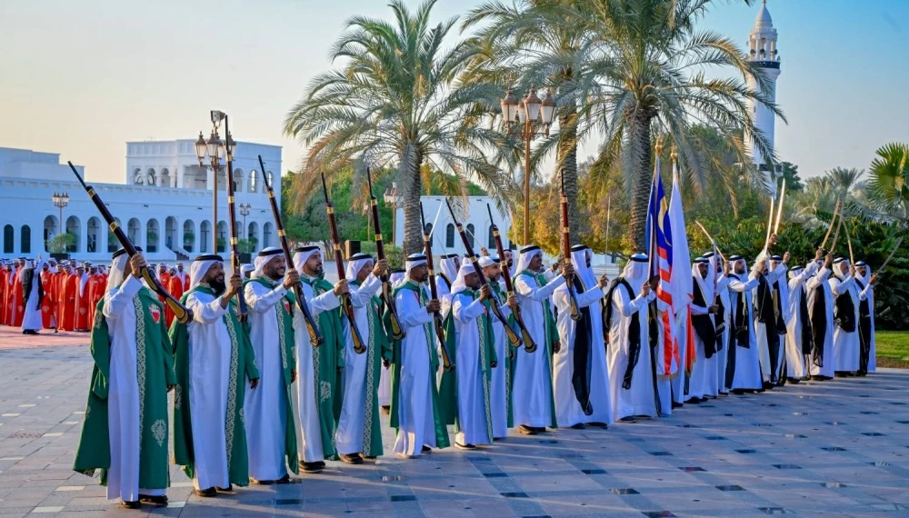 جلالة الملك يعقد اجتماعاً مع ملك مملكة ماليزيا