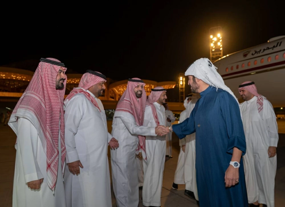 خالد بن حمد يصل إلى الرياض لحضور دورة ألعاب التضامن الإسلامي السادسة