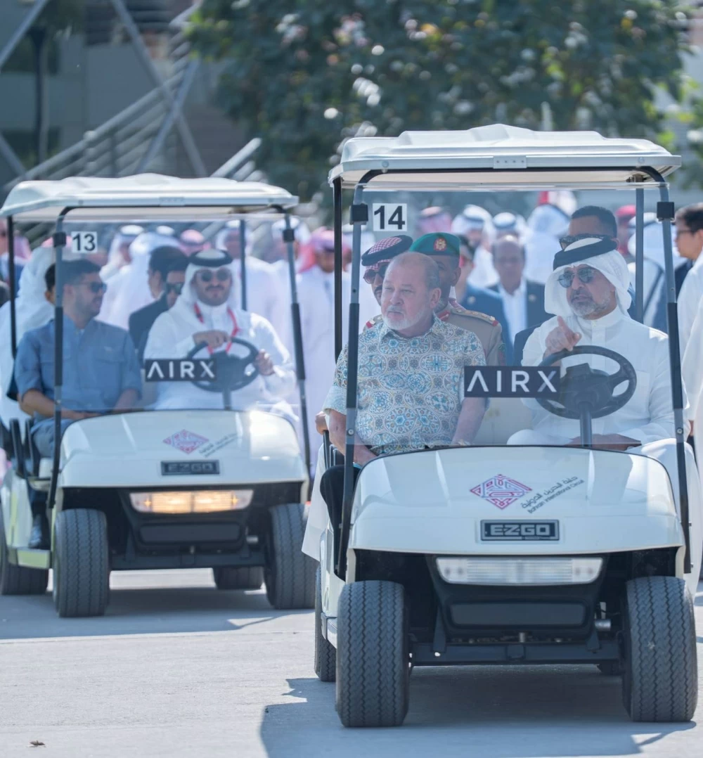 ولي العهد رئيس الوزراء: مواصلة العمل على تنمية وتطوير التعاون والتنسيق المشترك بين البحرين وماليزيا