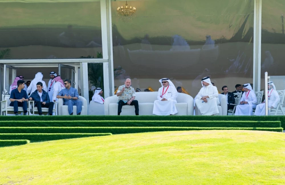 ولي العهد رئيس الوزراء: مواصلة العمل على تنمية وتطوير التعاون والتنسيق المشترك بين البحرين وماليزيا