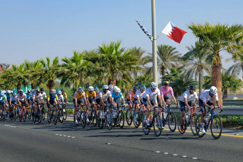 محمد حسن يتألق ويحصد ثلاثة قمصان في طواف ناصر بن حمد للهواة