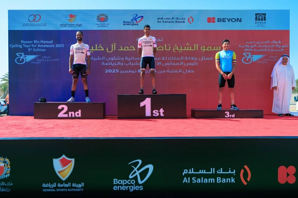 محمد حسن يتألق ويحصد ثلاثة قمصان في طواف ناصر بن حمد للهواة