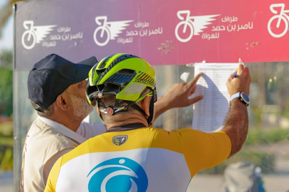 محمد حسن يتألق ويحصد ثلاثة قمصان في طواف ناصر بن حمد للهواة