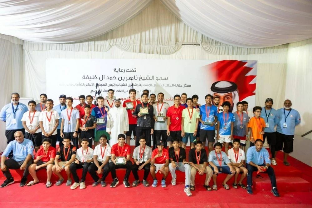 نور الدين وحسين يتوجان بمسابقة "سباح شبل الموروث" ضمن موسم ناصر بن حمد لرياضات الموروث البحري