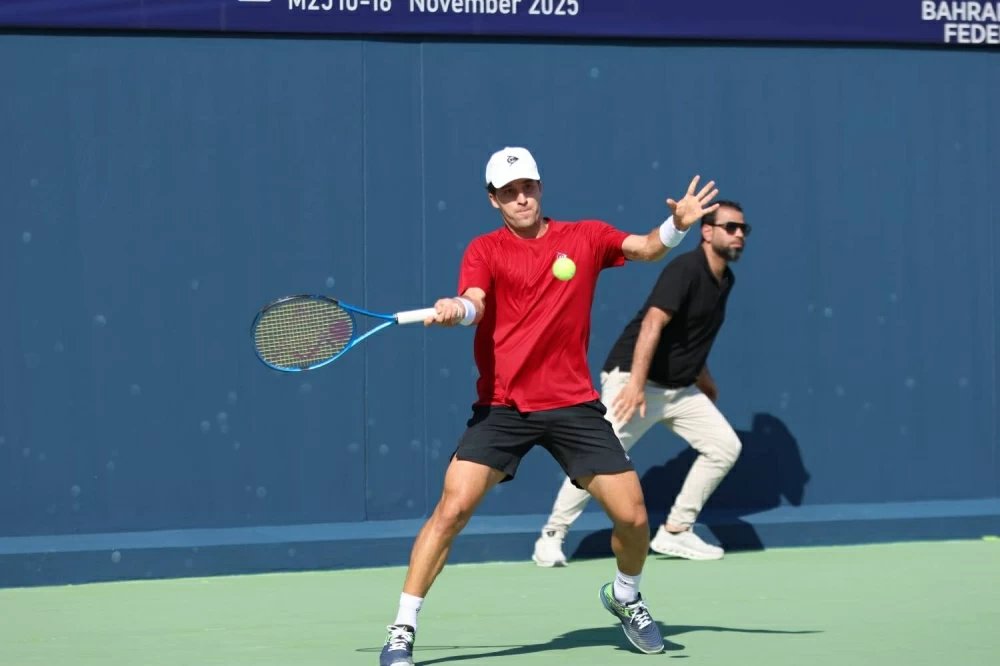 نصف نهائي ملتهب في بطولة المنامة المفتوحة للتنس