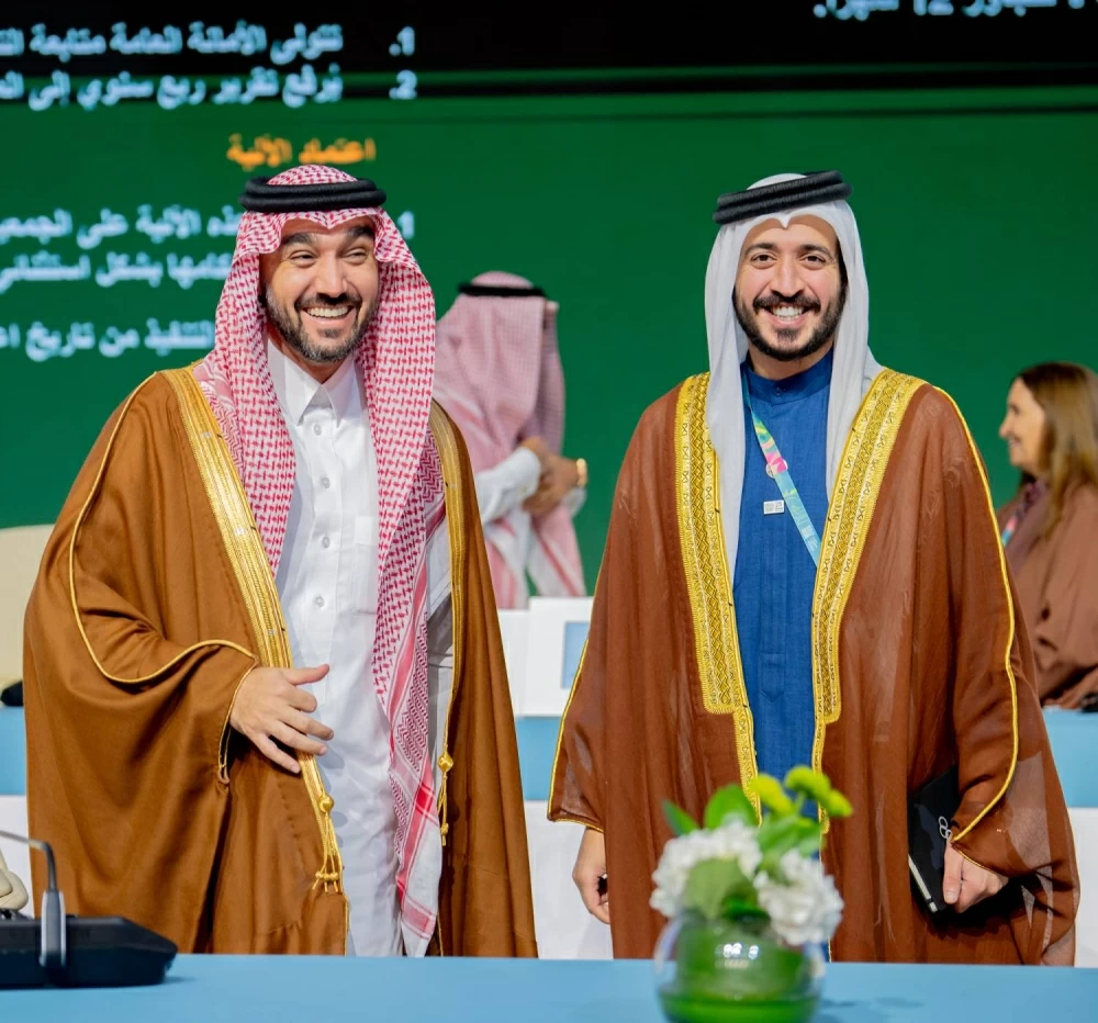 خالد بن حمد يهنئ الملك وولي العهد رئيس الوزراء بحصول البحرين على شرف استضافة دورة الألعاب العربية 2027