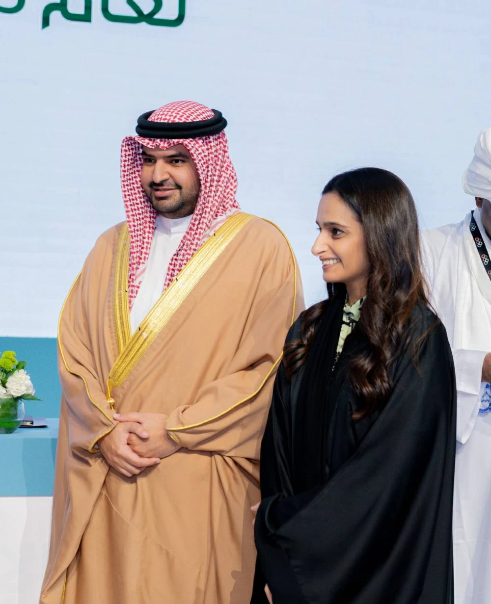 خالد بن حمد يهنئ الملك وولي العهد رئيس الوزراء بحصول البحرين على شرف استضافة دورة الألعاب العربية 2027