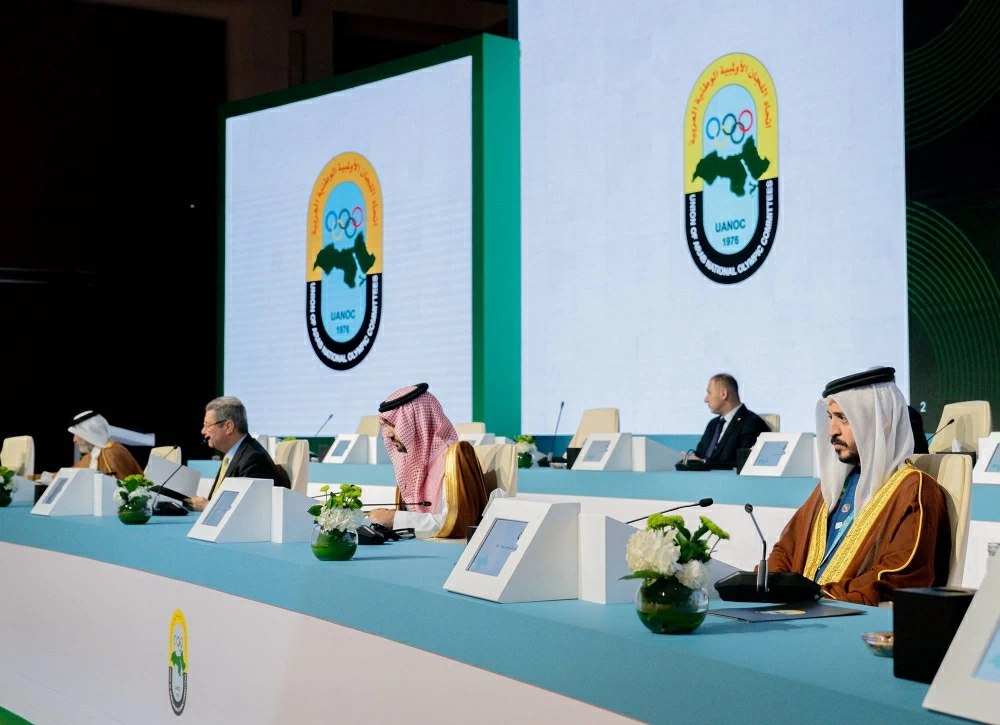 خالد بن حمد يهنئ الملك وولي العهد رئيس الوزراء بحصول البحرين على شرف استضافة دورة الألعاب العربية 2027