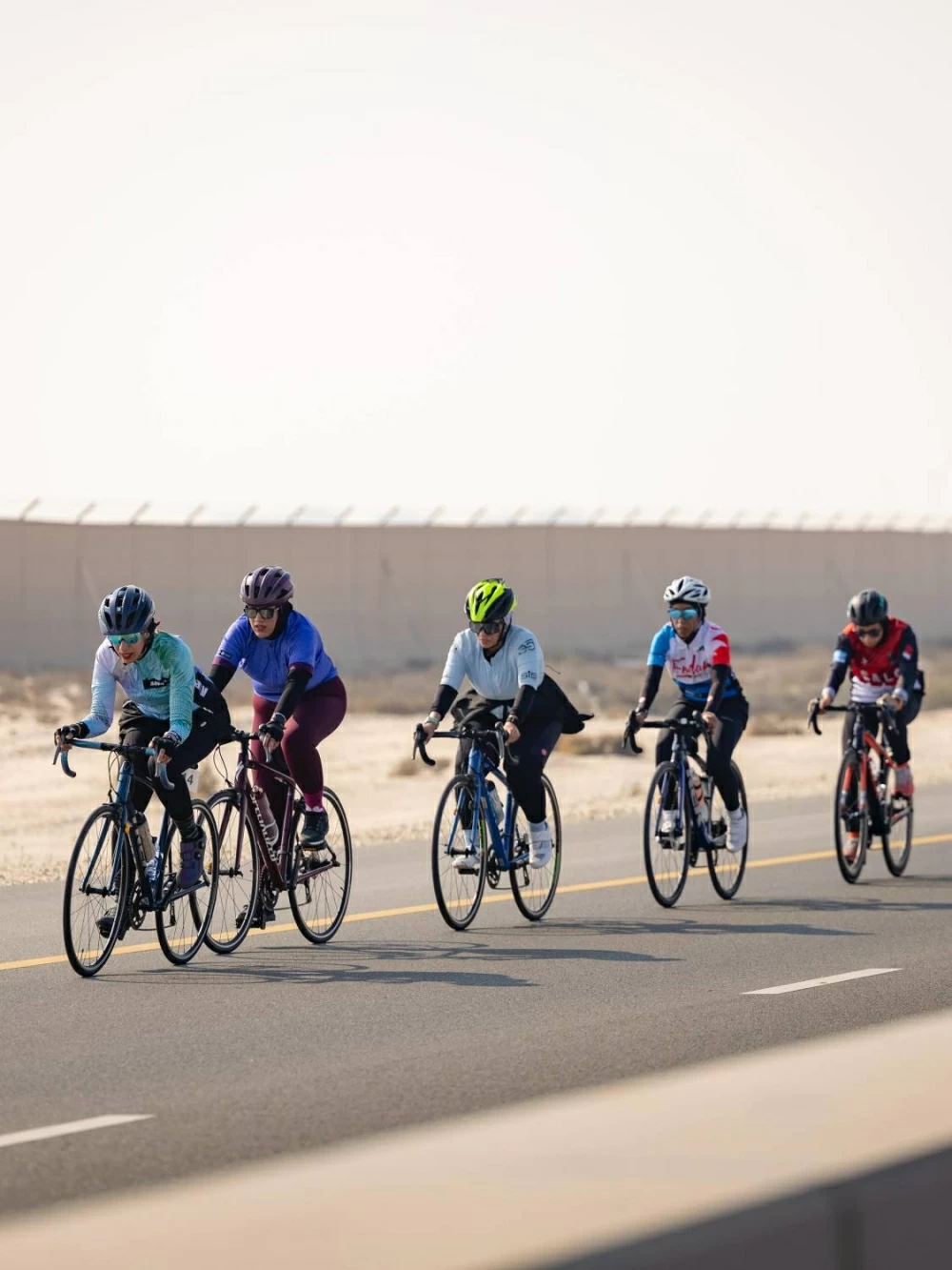 &laquo;بحرين جاينت&raquo; و&laquo;فيكتوريوس 1&raquo; أبطالُ طواف ناصر بن حمد للهواة للدراجات الهوائية