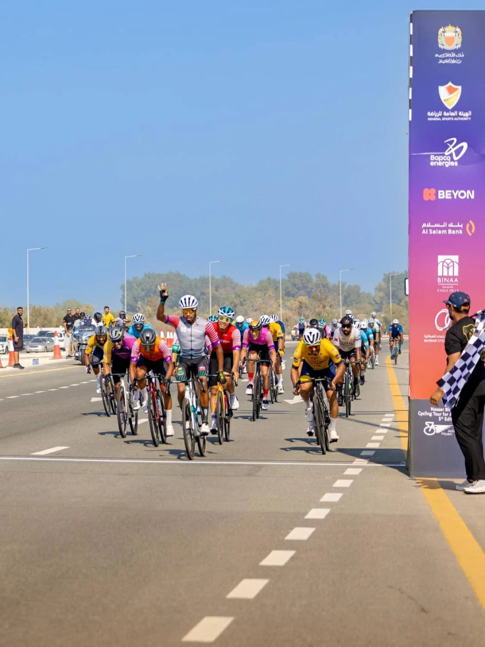 &laquo;بحرين جاينت&raquo; و&laquo;فيكتوريوس 1&raquo; أبطالُ طواف ناصر بن حمد للهواة للدراجات الهوائية