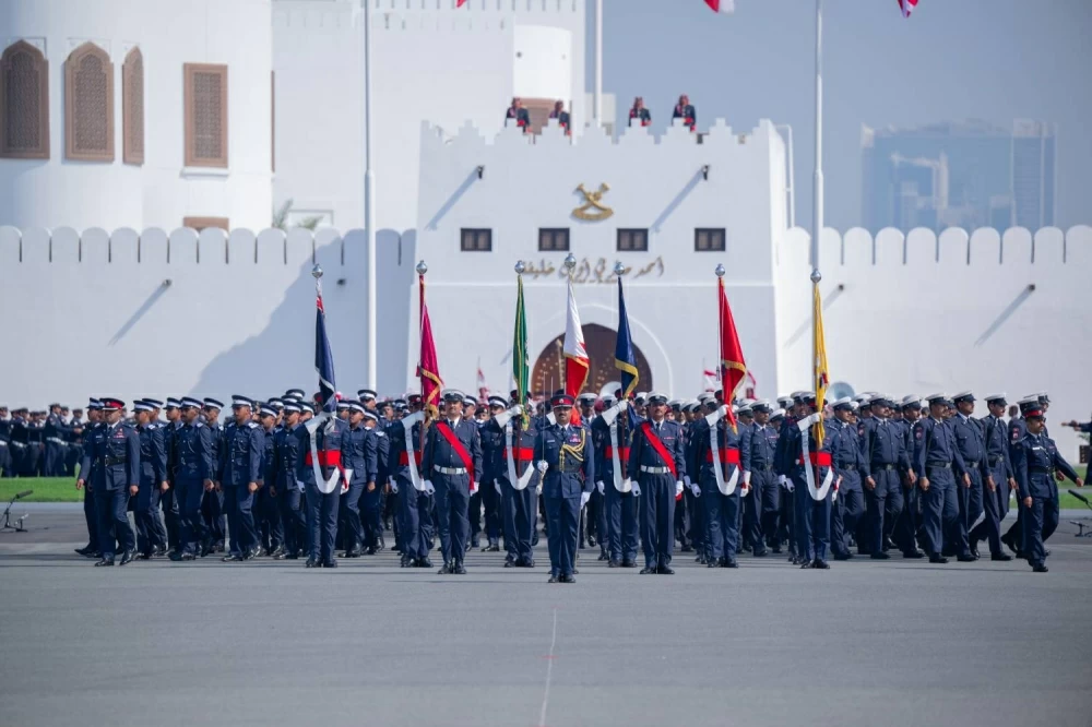 الملك وملك ماليزيا يقومان بزيارة إلى قلعة الشرطة