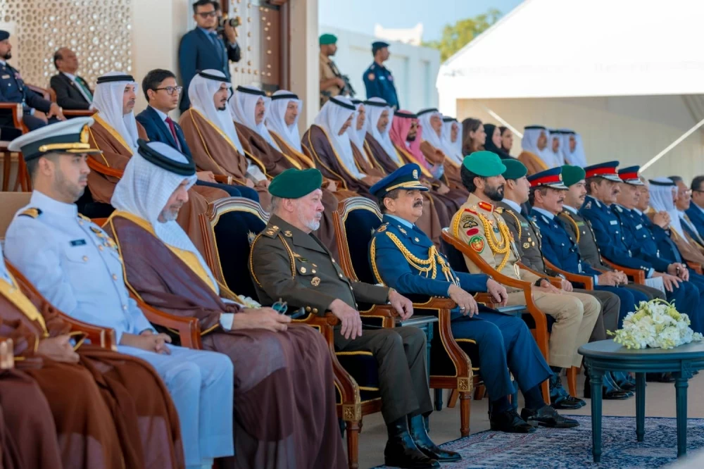 الملك وملك ماليزيا يقومان بزيارة إلى قلعة الشرطة