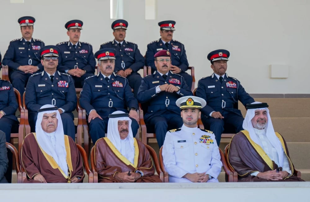 الملك وملك ماليزيا يقومان بزيارة إلى قلعة الشرطة