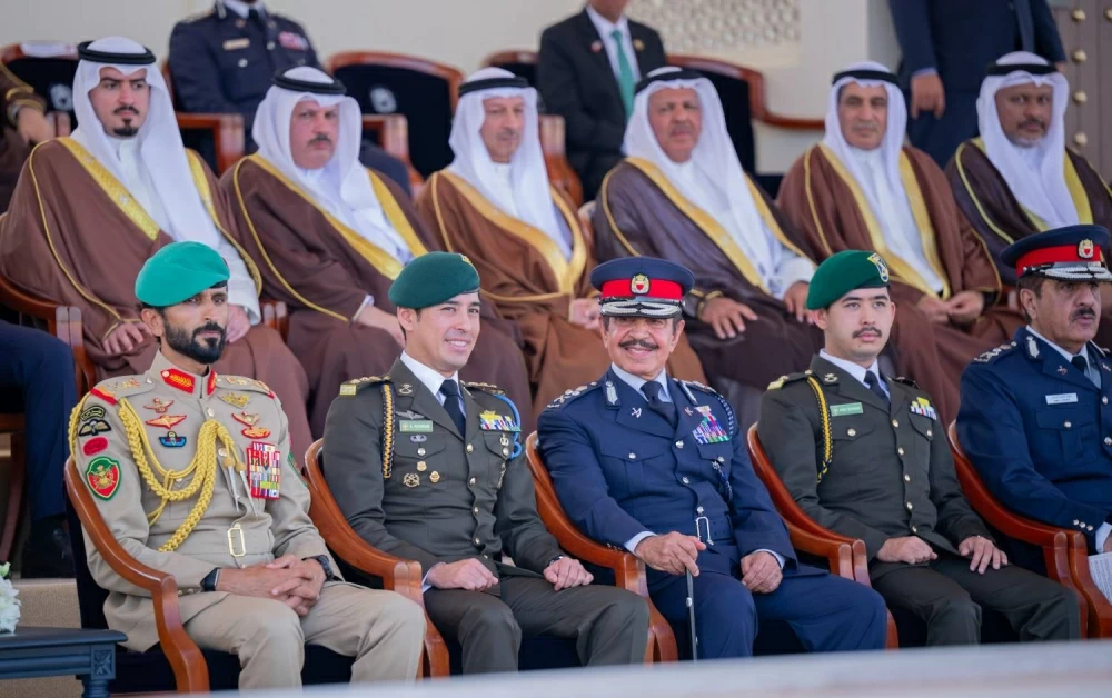 الملك وملك ماليزيا يقومان بزيارة إلى قلعة الشرطة