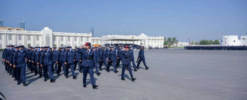 الملك وملك ماليزيا يقومان بزيارة إلى قلعة الشرطة