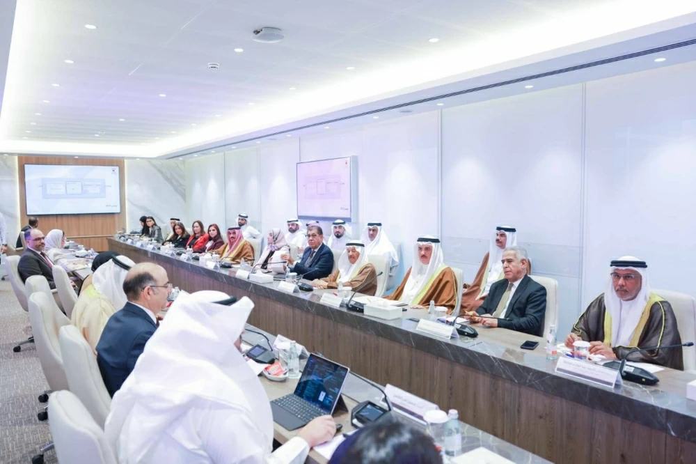 &laquo;التشريعية&raquo; تجتمع مع وزير الشؤون القانونية وزير العمل بالوكالة لمتابعة توفير فرص العمل