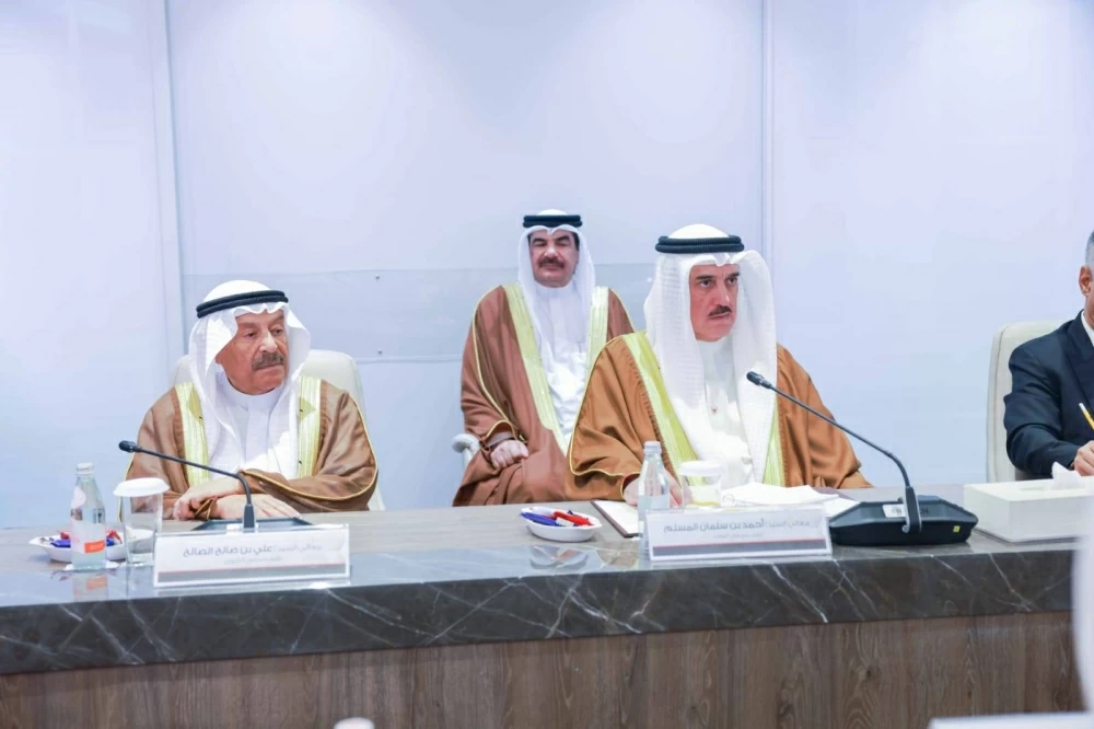 &laquo;التشريعية&raquo; تجتمع مع وزير الشؤون القانونية وزير العمل بالوكالة لمتابعة توفير فرص العمل