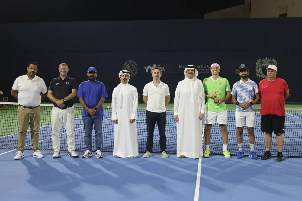 الألماني نينو إيرنشنايدر يتوج بطلاً لبطولة المنامة المفتوحة للتنس