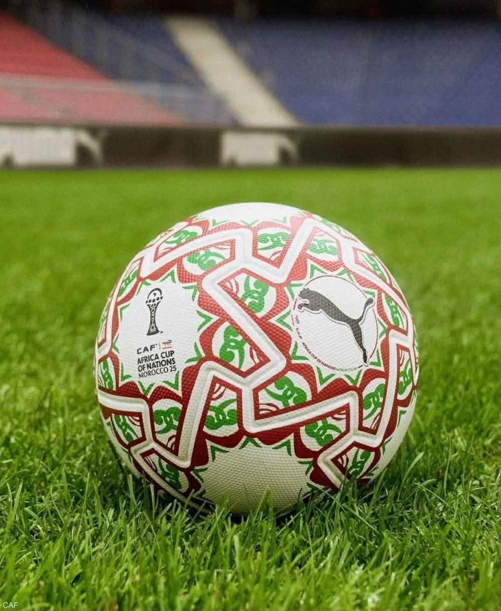 تصميم &laquo;مذهل&raquo; بنكهة مغربية.. صور تكشف كرة أمم إفريقيا 2025