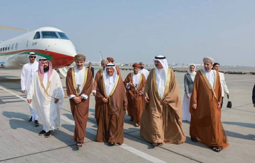 رئيسا مجلسي الشورى والنواب يستقبلان رئيس مجلس الشورى العماني