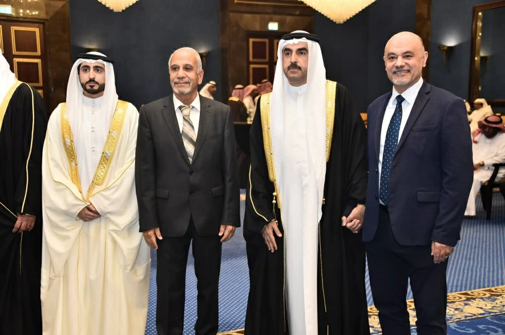 محمد بن دينه يحتفل بزفاف نجله راشد في أجواء بهيجة