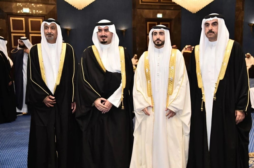 محمد بن دينه يحتفل بزفاف نجله راشد في أجواء بهيجة