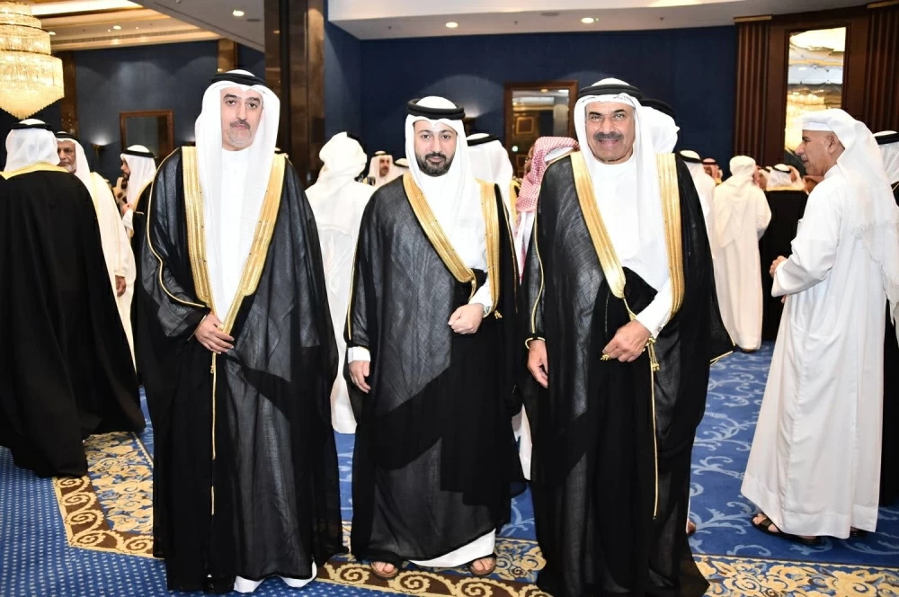 محمد بن دينه يحتفل بزفاف نجله راشد في أجواء بهيجة