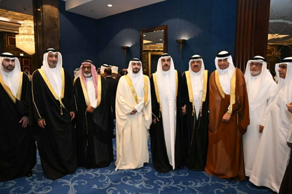 محمد بن دينه يحتفل بزفاف نجله راشد في أجواء بهيجة