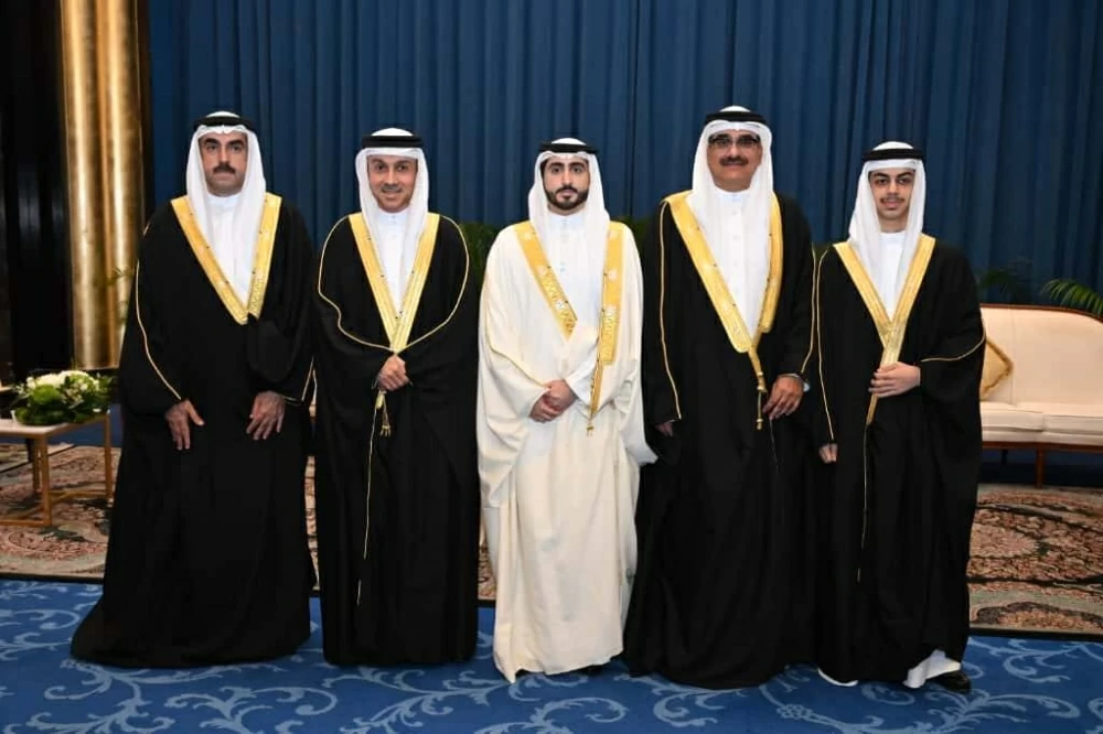 محمد بن دينه يحتفل بزفاف نجله راشد في أجواء بهيجة