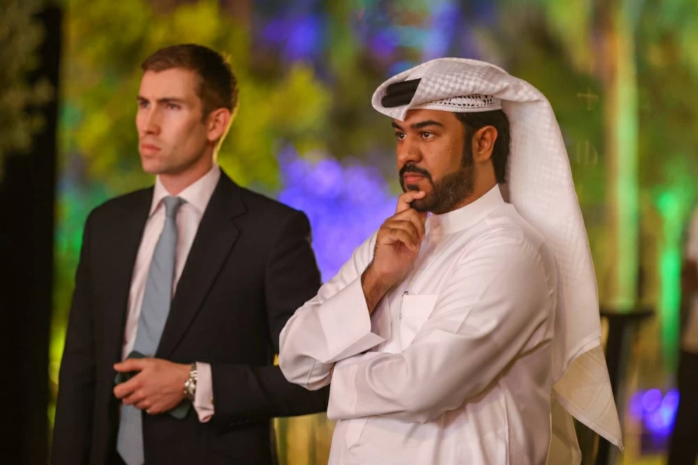 عيسى بن سلمان يشهد قرعة الجياد العالمية المشاركة في النسخة الـ7 من سباق كأس البحرين الدولي للخيل