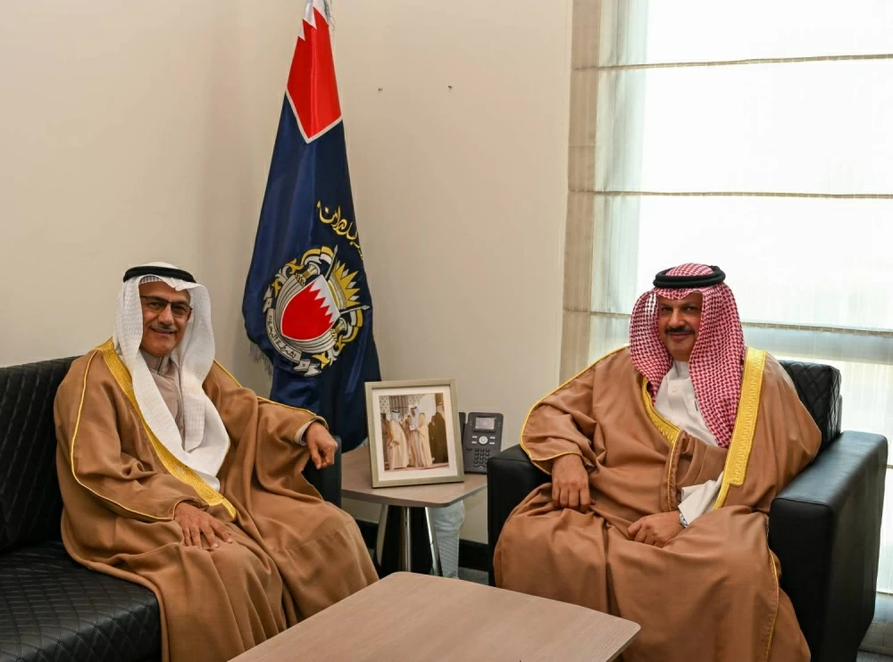 وكيل وزارة الداخلية لشئون السلطة التشريعية يستقبل مستشار شئون المجتمع