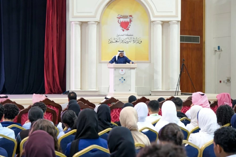 700 طالب وطالبة من المدارس الحكومية والخاصة يشاركون في ثاني ملتقى طلابي موسع