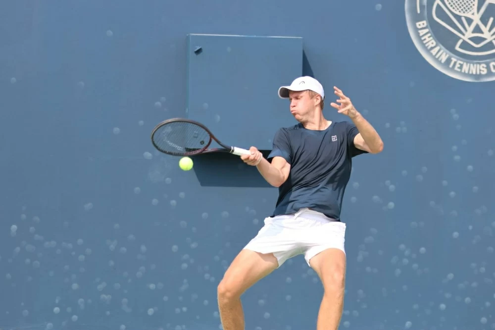 استمرار المفاجآت وخروج المصنفين الأوائل ببطولة المنامة المفتوحة