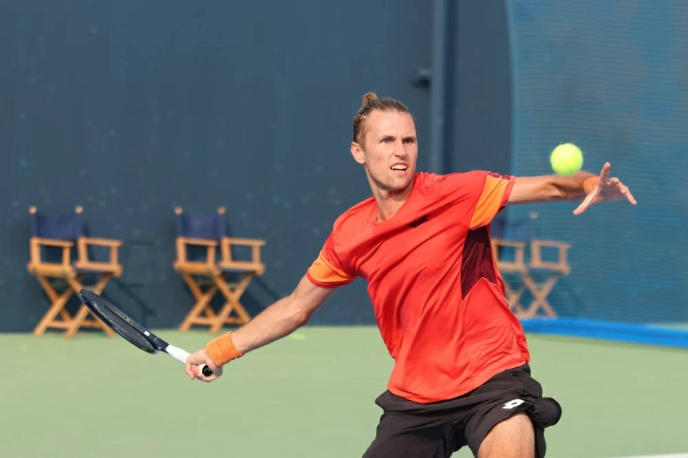 استمرار المفاجآت وخروج المصنفين الأوائل ببطولة المنامة المفتوحة