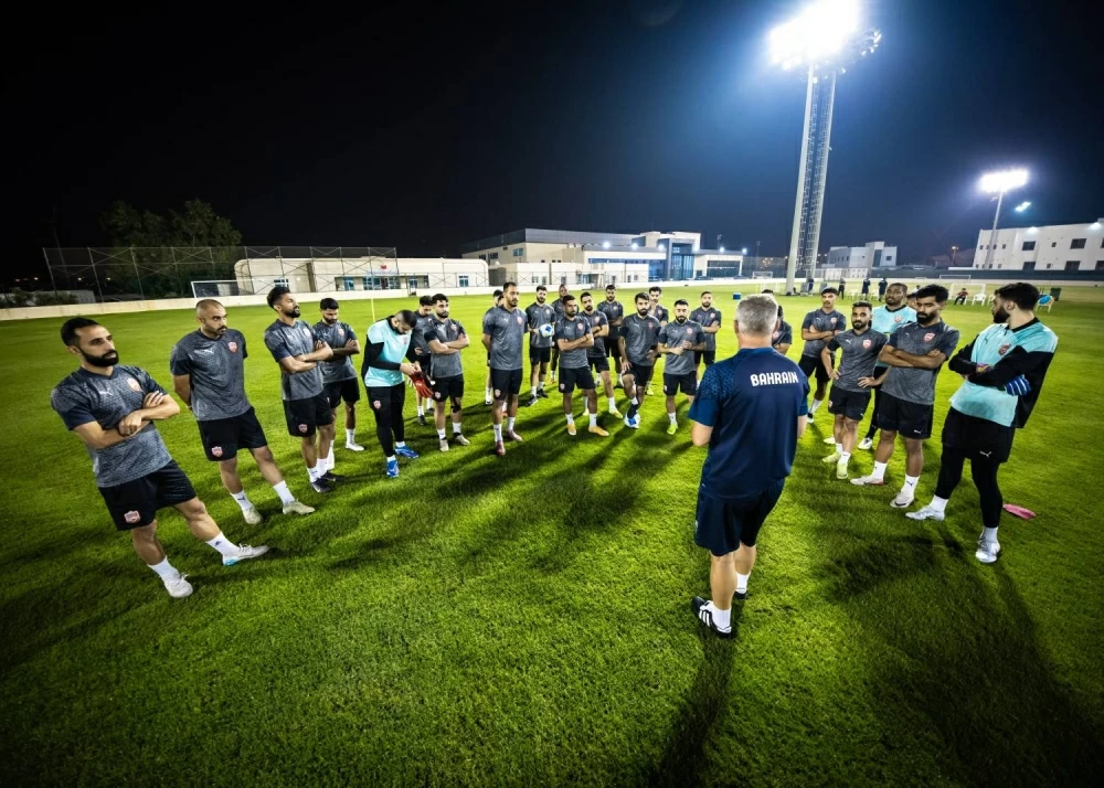 "الأحمر" يواصل تحضيراته الجادة استعداداً لودية الصومال