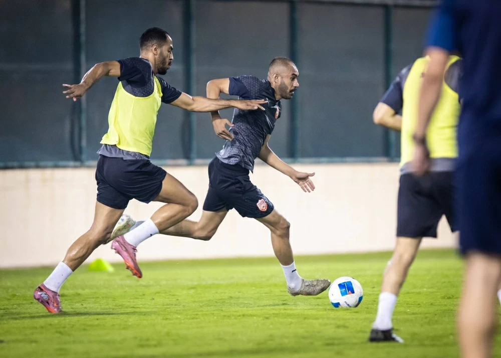 "الأحمر" يواصل تحضيراته الجادة استعداداً لودية الصومال