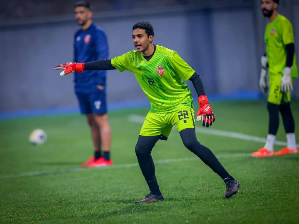 الأحمر الأولمبي يلاقي نظيره الروسي اليوم