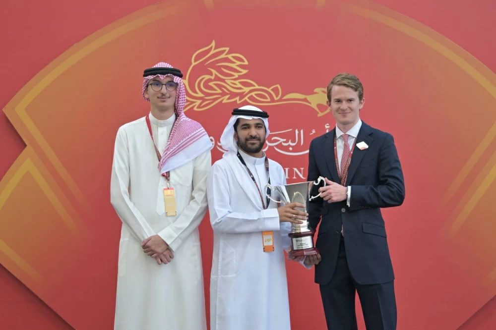 خالد بن حمد يشهد انطلاق النسخة الـ7 لكأس البحرين الدولي لسباق الخيل