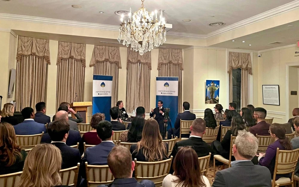 سفير البحرين لدى أمريكا يشارك في جلسة حوارية من تنظيم سفارة المملكة في واشنطن