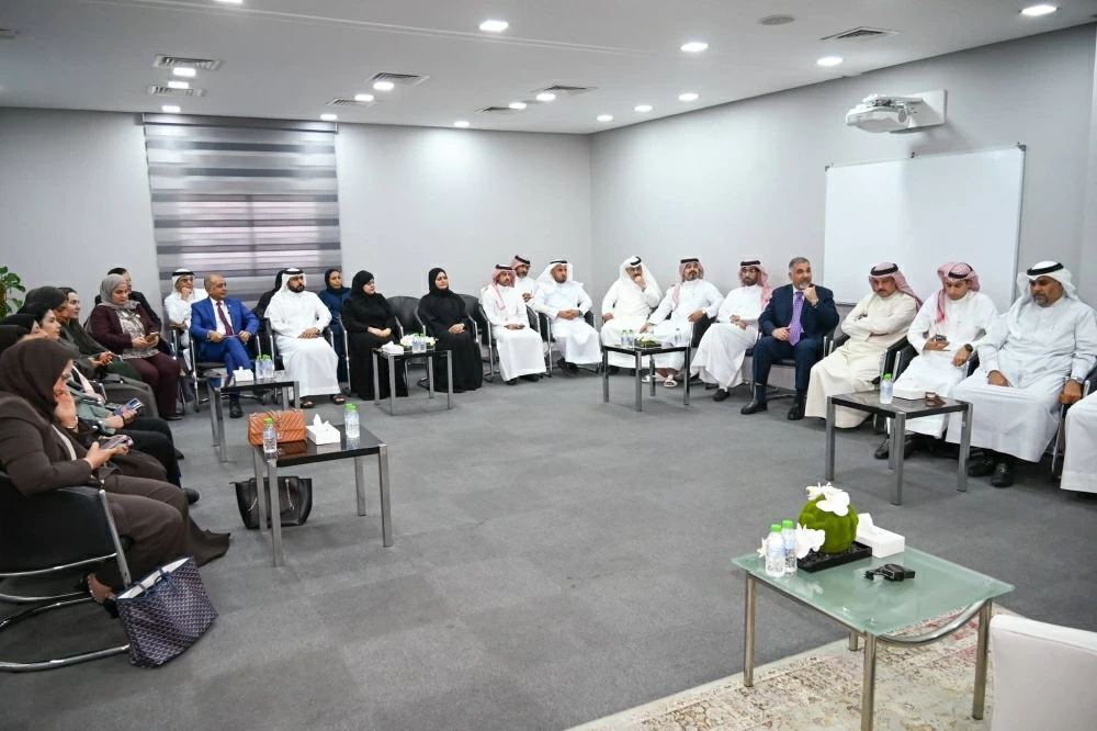 "التنمية السياسية" ينظم جلسة حوارية حول السياسة الخارجية لمملكة البحرين
