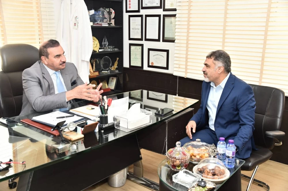 فيصل الناصر يسرد مسيرة حياته لـ&laquo;الوطن&raquo;: من أشرعة &laquo;البوم&raquo; لأجنحة طائرة حربية.. رحلات العمر بين موج التجارة ونار الحرب