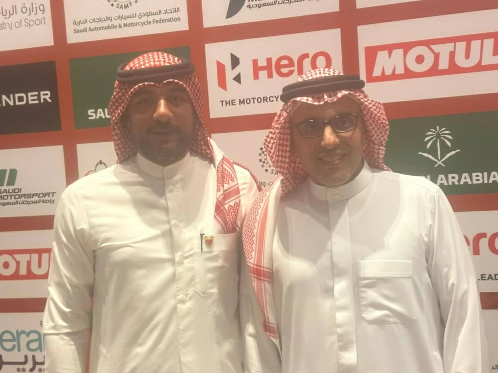 سلمان محمد يحضر المؤتمر الصحافي لرالي داكار 2026