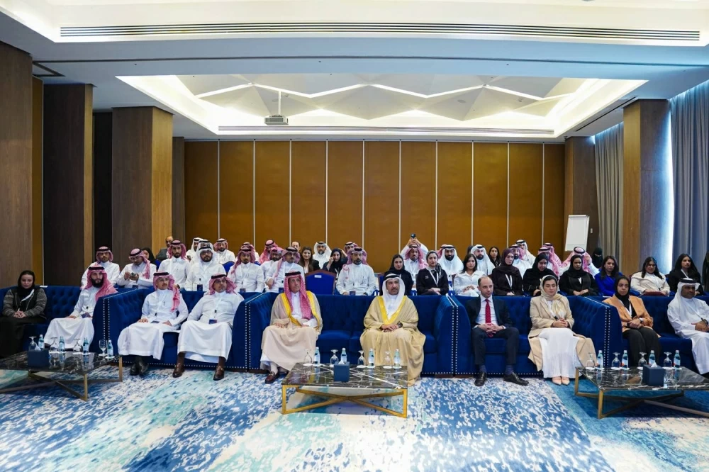 معهد الإدارة العامة يختتم فعاليات الهاكثون المشترك "رؤاثون المستقبل الإداري" بالتعاون مع المعهد في السعودية