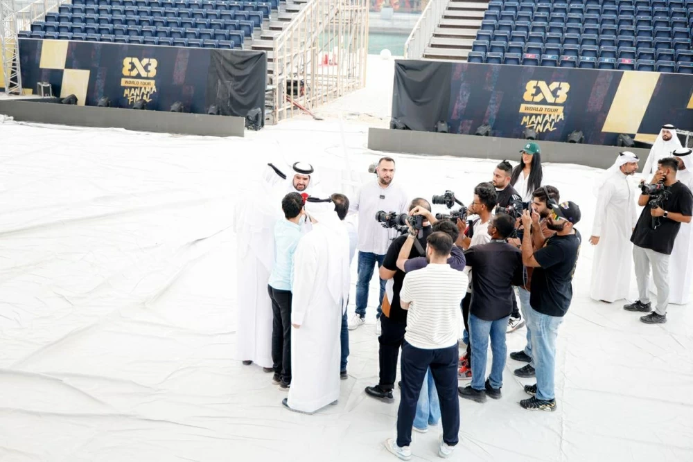 عيسى بن علي يتفقد ملاعب محطة المنامة الختامية من الجولة العالمية لكرة السلة 3x3