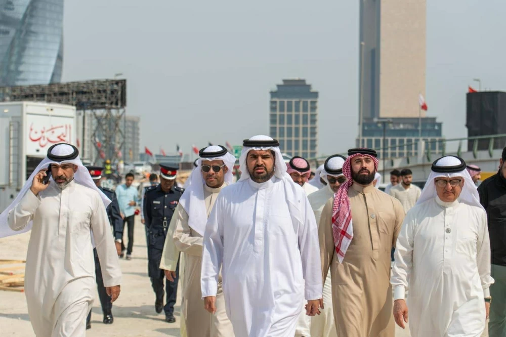 عيسى بن علي يتفقد ملاعب محطة المنامة الختامية من الجولة العالمية لكرة السلة 3x3