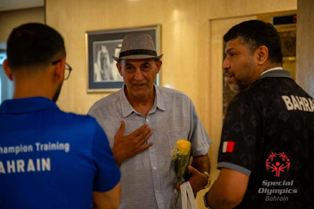 البحرين تستقبل الوفود المشاركة في الدورة التدريبية للسباحة